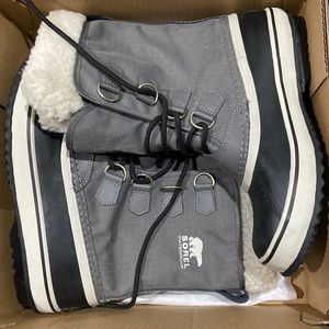 Womens Sorel waterproof winter carnival grey boot